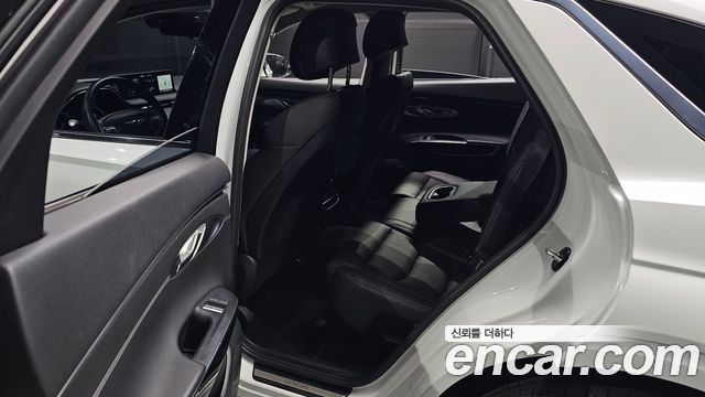 Genesis GV70 2.5T Gasoline AWD 2023 — фото 12
