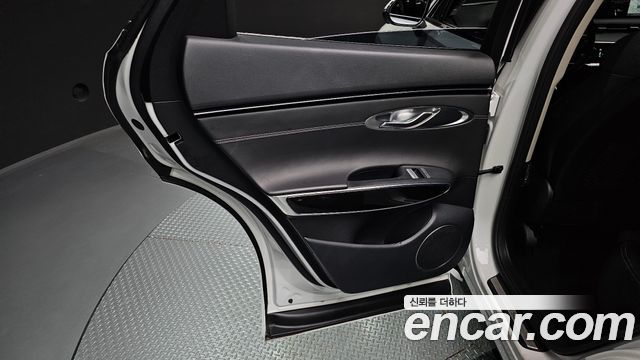 Genesis GV70 2.5T Gasoline AWD 2023 — фото 25