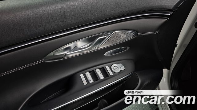 Genesis GV70 2.5T Gasoline AWD 2023 — фото 32