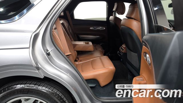 Genesis GV70 2.5T Gasoline AWD 2022 — фото 12