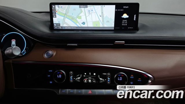 Genesis GV70 2.5T Gasoline AWD 2022 — фото 13