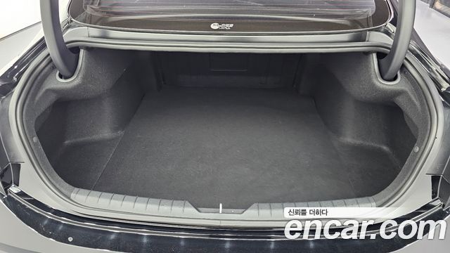 Hyundai Sonata The Edge (DN8) 1.6 Turbo Premium 2024 — фото 23