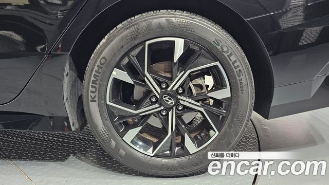 Hyundai Sonata The Edge (DN8) 1.6 Turbo Premium 2024 — фото 27