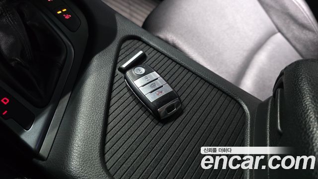 Kia K5 Luxury Standard 2015 — фото 17