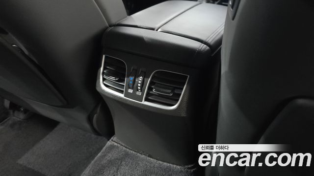 Hyundai Genesis (DH) G330 Premium 2016 — фото 32