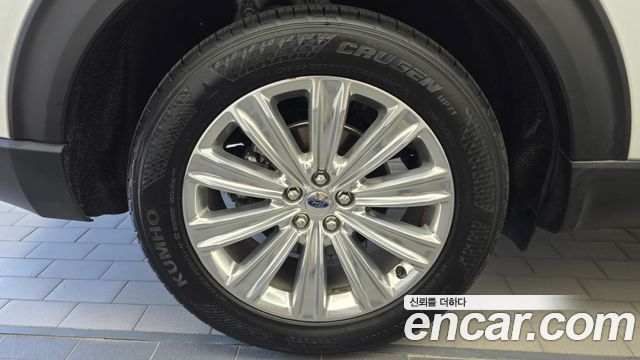 Ford Explorer (VI) 2.3 LimIted 4WD 2020 — фото 5