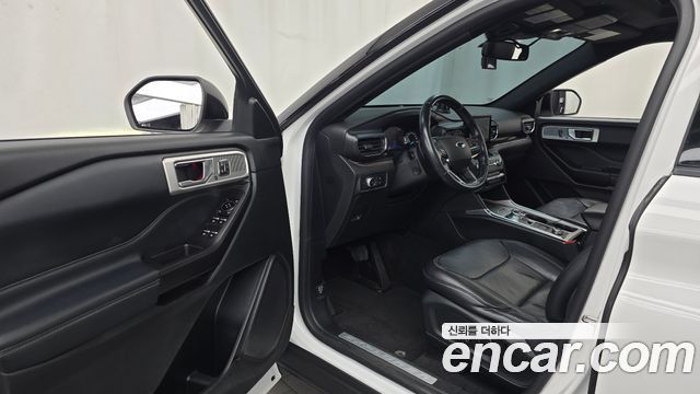 Ford Explorer (VI) 2.3 LimIted 4WD 2020 — фото 10