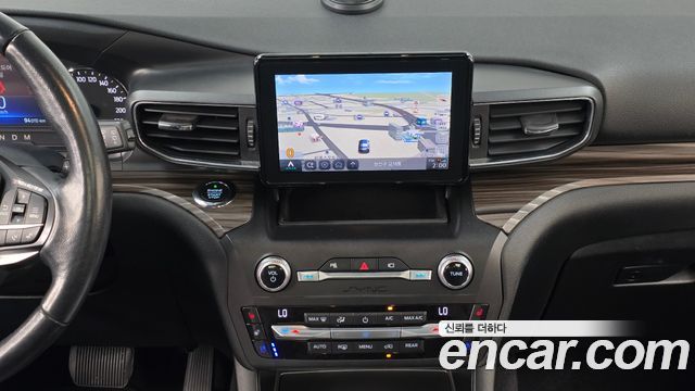 Ford Explorer (VI) 2.3 LimIted 4WD 2020 — фото 12