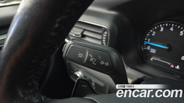 Ford Explorer (VI) 2.3 LimIted 4WD 2020 — фото 30
