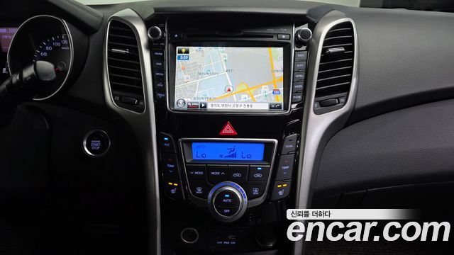 Hyundai i30 Diesel 1.6 PYL 2016 — фото 14