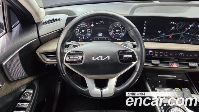 Kia K8 2.5 Gasoline 2WD Noblesse 2023 — фото 13