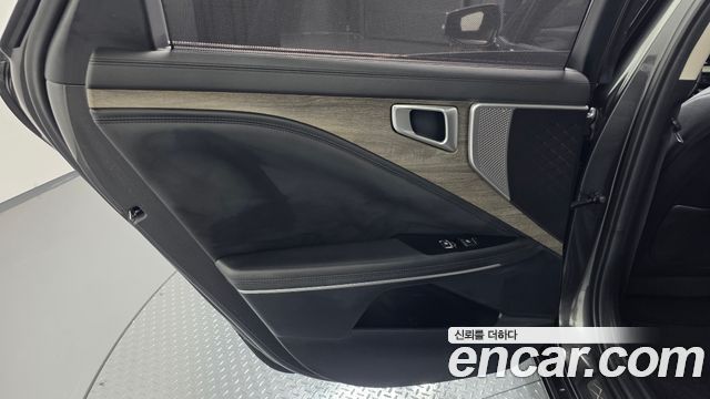 Kia K8 2.5 Gasoline 2WD Noblesse 2023 — фото 25