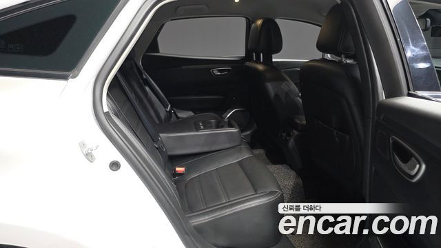 Renault Korea SM6 2.0 GDe LE 2020 — фото 12