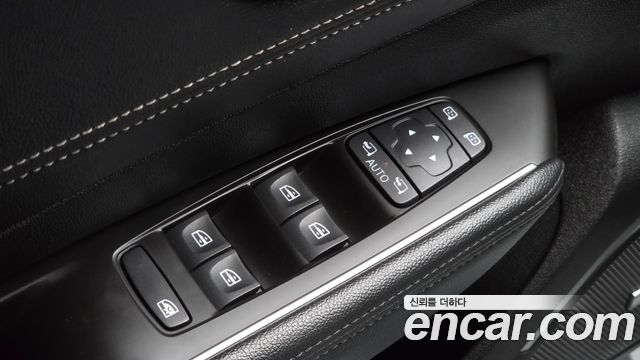 Renault Korea SM6 2.0 GDe LE 2020 — фото 28