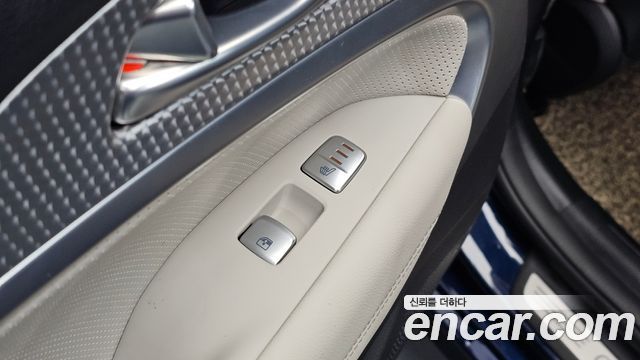 Genesis G70 Gasoline 2.0T 2WD 2021 — фото 30