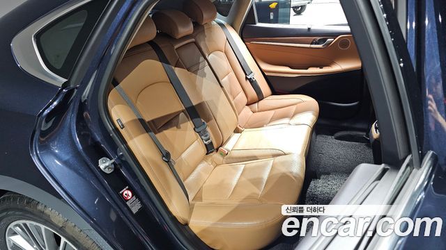 Hyundai Grandeur Hybrid (IG) Exclusive Special 2019 — фото 11