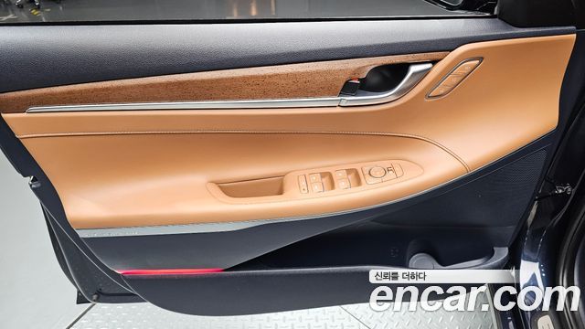 Hyundai Grandeur Hybrid (IG) Exclusive Special 2019 — фото 24