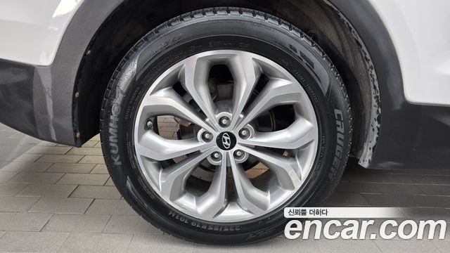 Hyundai Santa Fe (DM) Diesel(e-VGT) 2.0 4WD Premium 2015 — фото 5