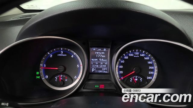 Hyundai Santa Fe (DM) Diesel(e-VGT) 2.0 4WD Premium 2015 — фото 8
