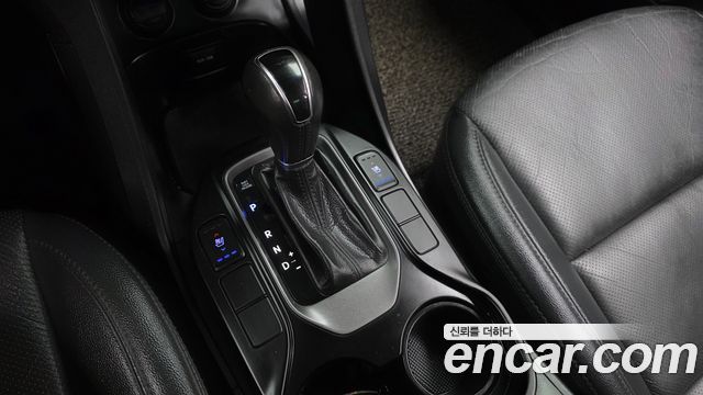 Hyundai Santa Fe (DM) Diesel(e-VGT) 2.0 4WD Premium 2015 — фото 9