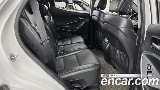 Hyundai Santa Fe (DM) Diesel(e-VGT) 2.0 4WD Premium 2015 — фото 11