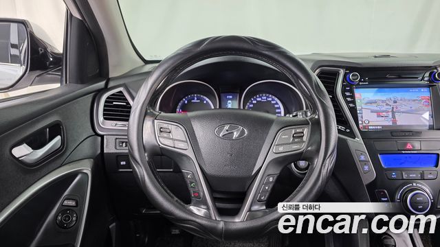 Hyundai Santa Fe (DM) Diesel(e-VGT) 2.0 4WD Premium 2015 — фото 12