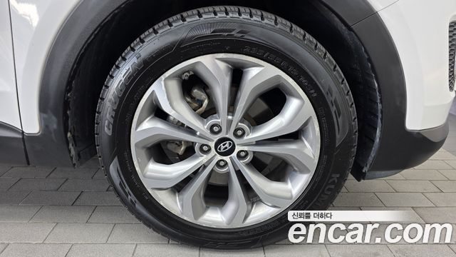 Hyundai Santa Fe (DM) Diesel(e-VGT) 2.0 4WD Premium 2015 — фото 21