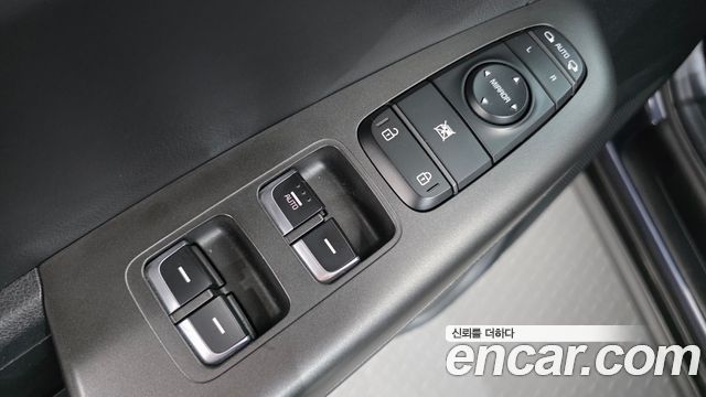 Kia Sportage The Bold Gasoline Prestige 2019 — фото 11