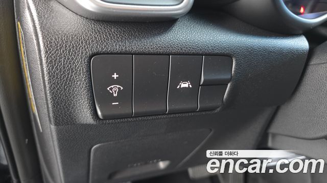 Kia Sportage The Bold Gasoline Prestige 2019 — фото 12