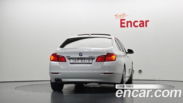 BMW 5 Series (F10) 520d xDrive 2015 — фото 4