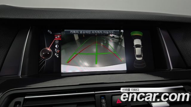 BMW 5 Series (F10) 520d xDrive 2015 — фото 16
