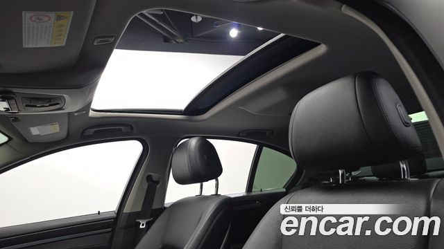 BMW 5 Series (F10) 520d xDrive 2015 — фото 18