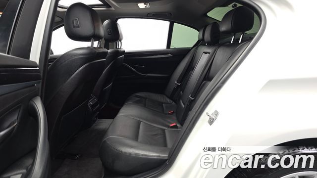 BMW 5 Series (F10) 520d xDrive 2015 — фото 26