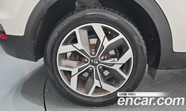 Kia Sportage The Bold Diesel 1.6 4WD Prestige 2022 — фото 5