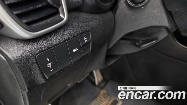 Kia Sportage The Bold Diesel 1.6 4WD Prestige 2022 — фото 18