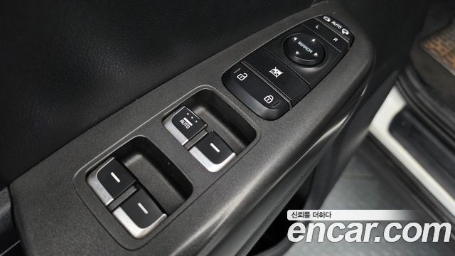 Kia Sportage The Bold Diesel 1.6 4WD Prestige 2022 — фото 20