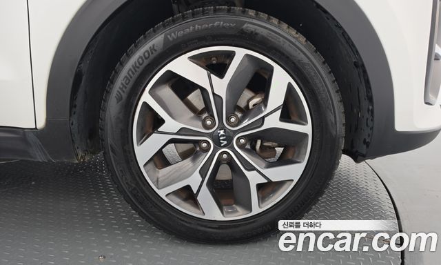 Kia Sportage The Bold Diesel 1.6 4WD Prestige 2022 — фото 21