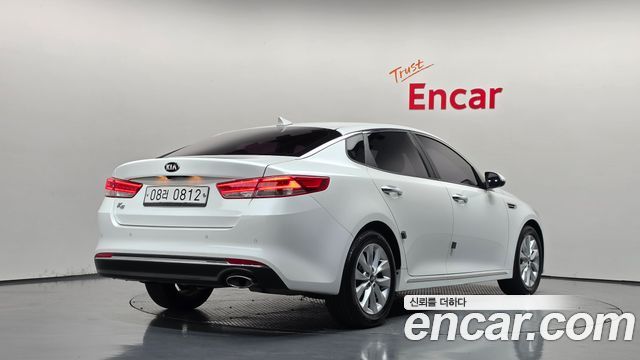 Kia K5 (II) 2.0 MX Prestige 2016 — фото 2