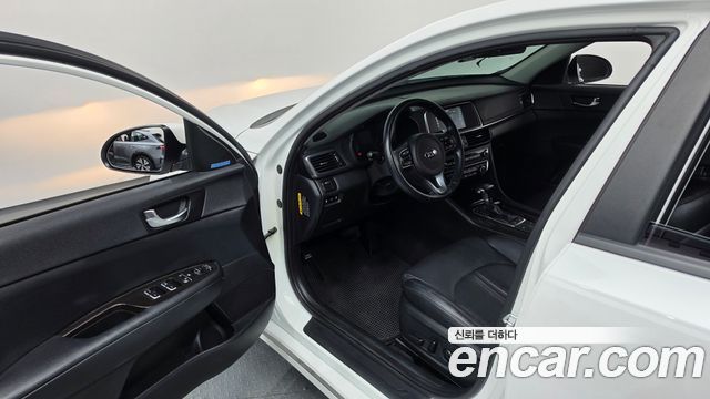 Kia K5 (II) 2.0 MX Prestige 2016 — фото 10