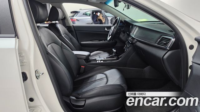 Kia K5 (II) 2.0 MX Prestige 2016 — фото 26