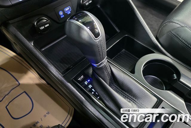 Hyundai Tucson Gasoline 1.6 turbo 2WD Premium 2018 — фото 9