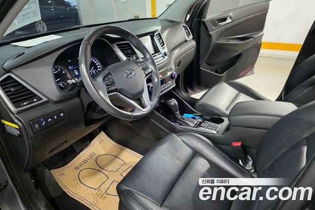 Hyundai Tucson Gasoline 1.6 turbo 2WD Premium 2018 — фото 10