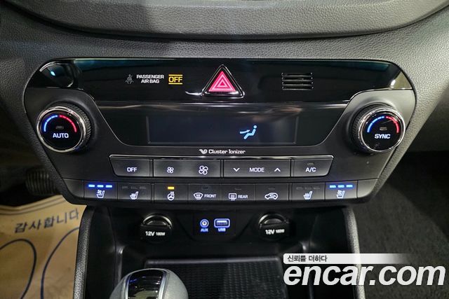 Hyundai Tucson Gasoline 1.6 turbo 2WD Premium 2018 — фото 18