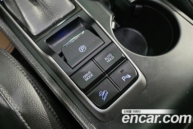 Hyundai Tucson Gasoline 1.6 turbo 2WD Premium 2018 — фото 19