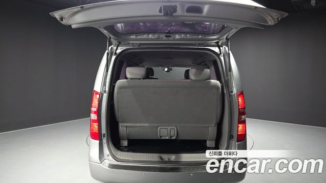 Hyundai Grand Starex Wagon 12-Seater Smart 2019 — фото 20