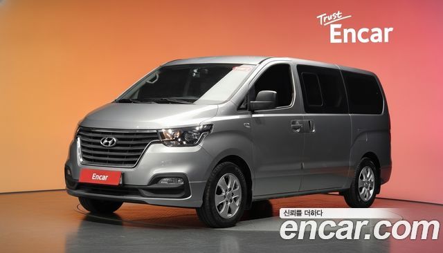 Hyundai Grand Starex Wagon 12-Seater Smart 2019 — фото 1