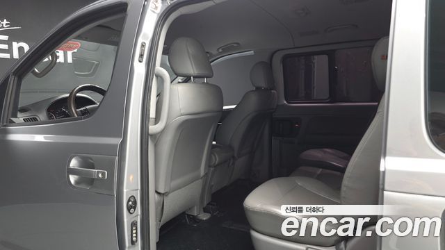 Hyundai Grand Starex Wagon 12-Seater Smart 2019 — фото 26