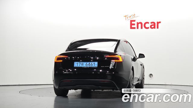 Tesla Model 3 Long Range AWD 2024 — фото 4
