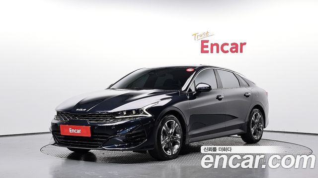Kia K5 (III) 2.0 Prestige 2023 — фото 1