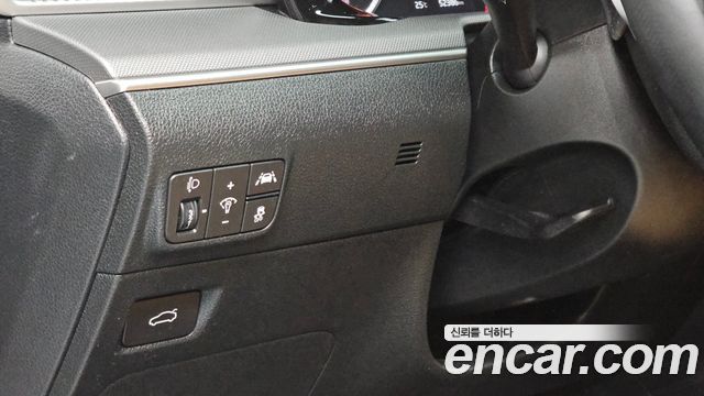 Kia K5 (III) 2.0 Prestige 2023 — фото 13